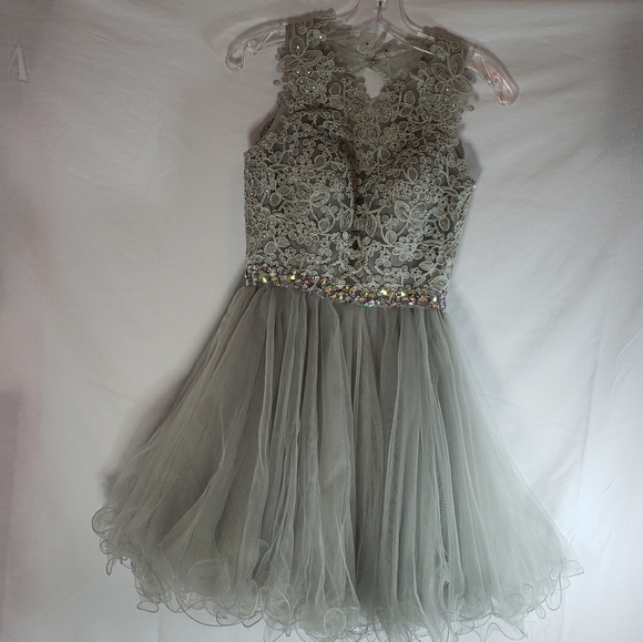 RHINESTONE  GREY PARTY DRESS!! - Picture 1 of 8